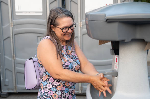 Best Portable toilet rental cost  in Montgomery, WV